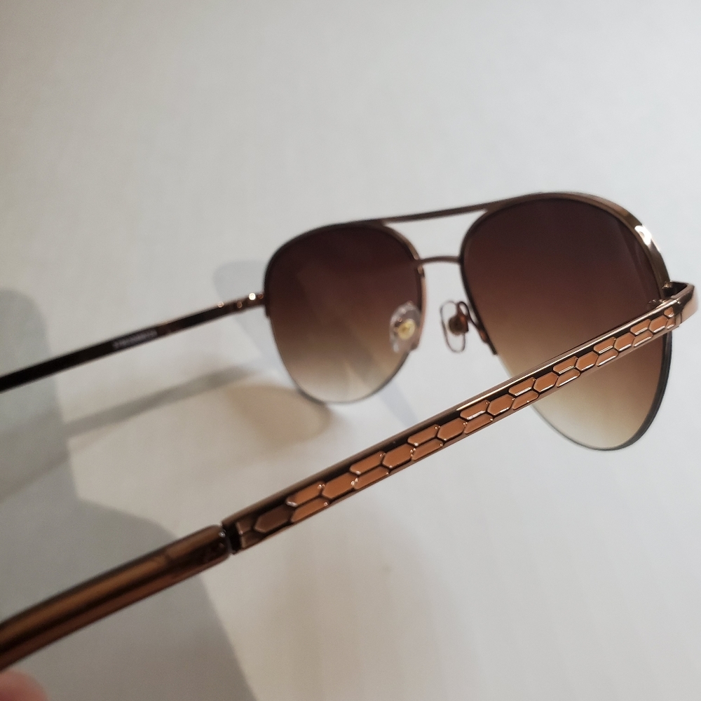 Dana Buchman Aviator sunglasses sb2 - Picture 3 of 8